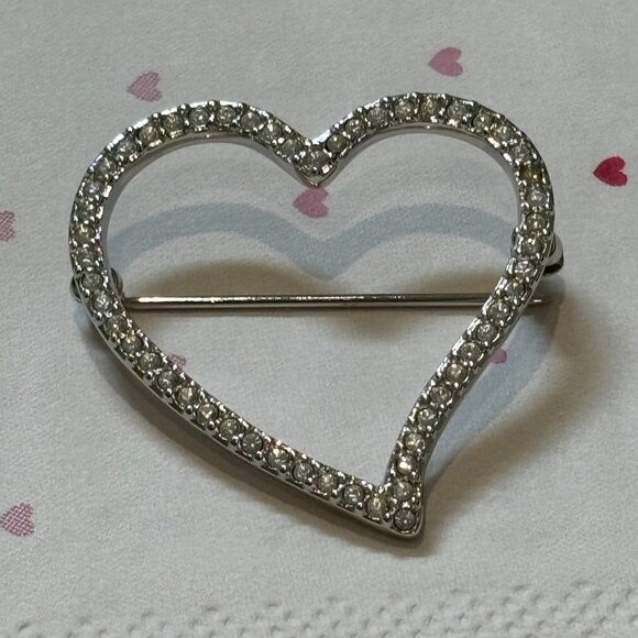 Vintage Silver Tone Clear rhinestone Heart Brooch - Picture 6 of 15